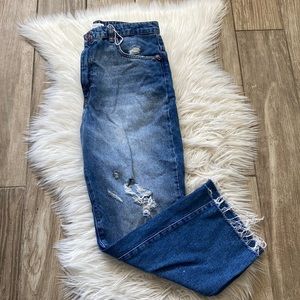 High waist distressed Zara jean